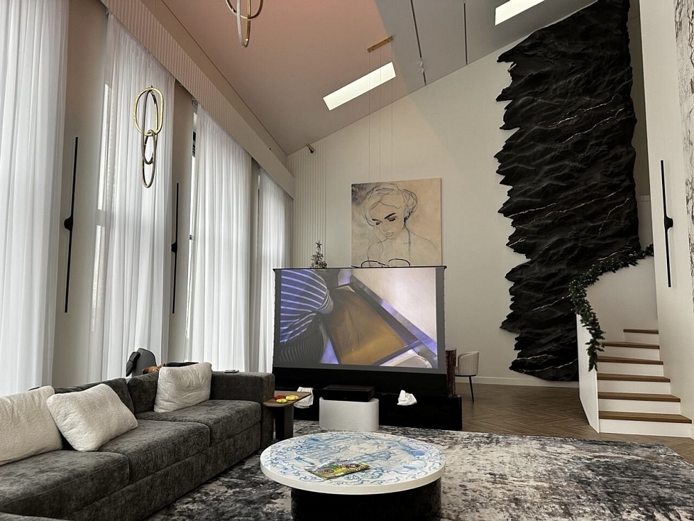 Проектор ультра короткофокусный XiaoMi Formovie Theater T1 Global Version для создания современного кинотеатра дома