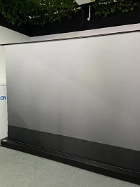 Экран напольный, выдвижной для проектора (100 дюймов)